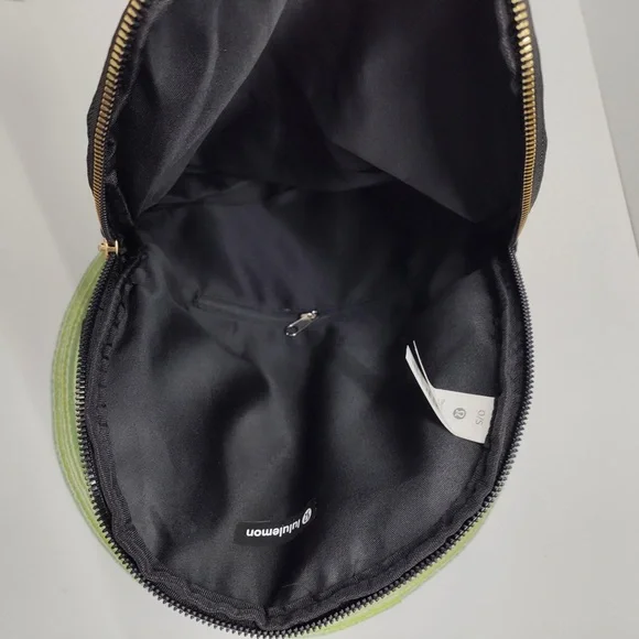 lululemon athletica Black Crossbody Bag - Picture 5 of 8
